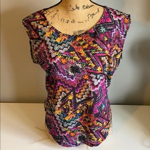 Women's Patterened Shirt with tie in back